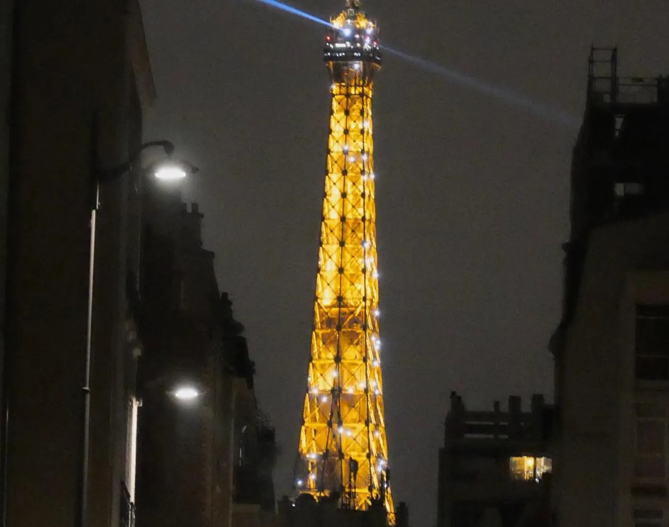 Joli Appartement A Cote De La Tour Eiffel, Javel Et De Paris Expo Apartment