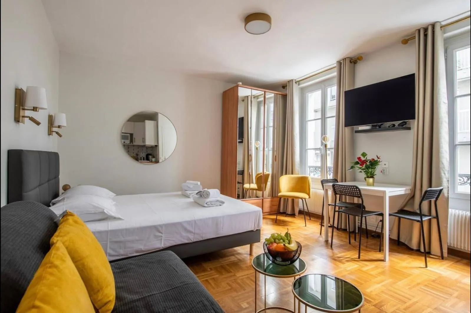 Joli Appartement A Cote De La Tour Eiffel, Javel Et De Paris Expo